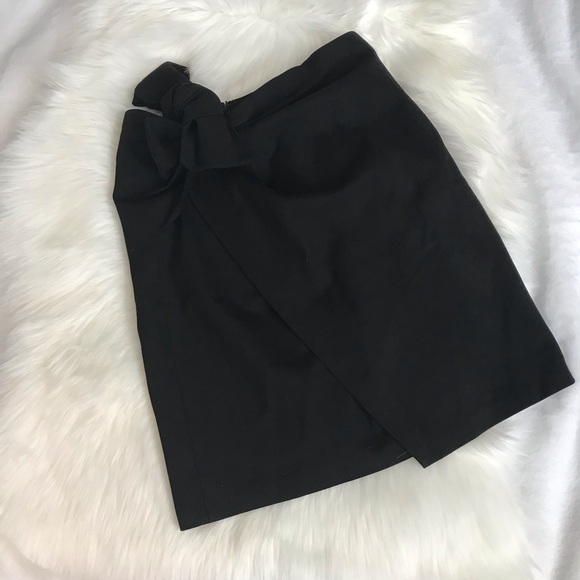 Ann Taylor Loft Bow Shift Skirt - Picture 2 of 7